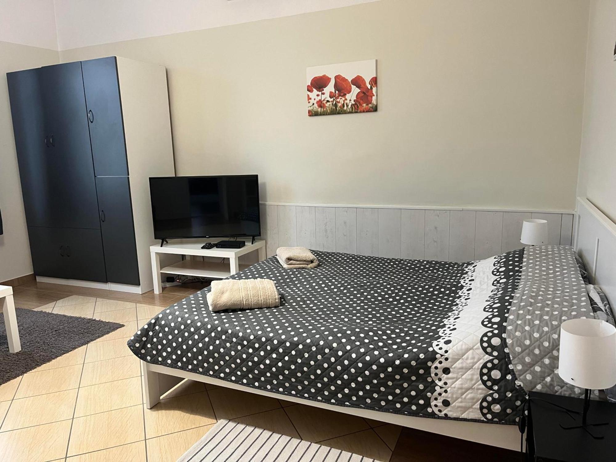Idill Apartmanhaz B&B Tiszafüred Exteriér fotografie